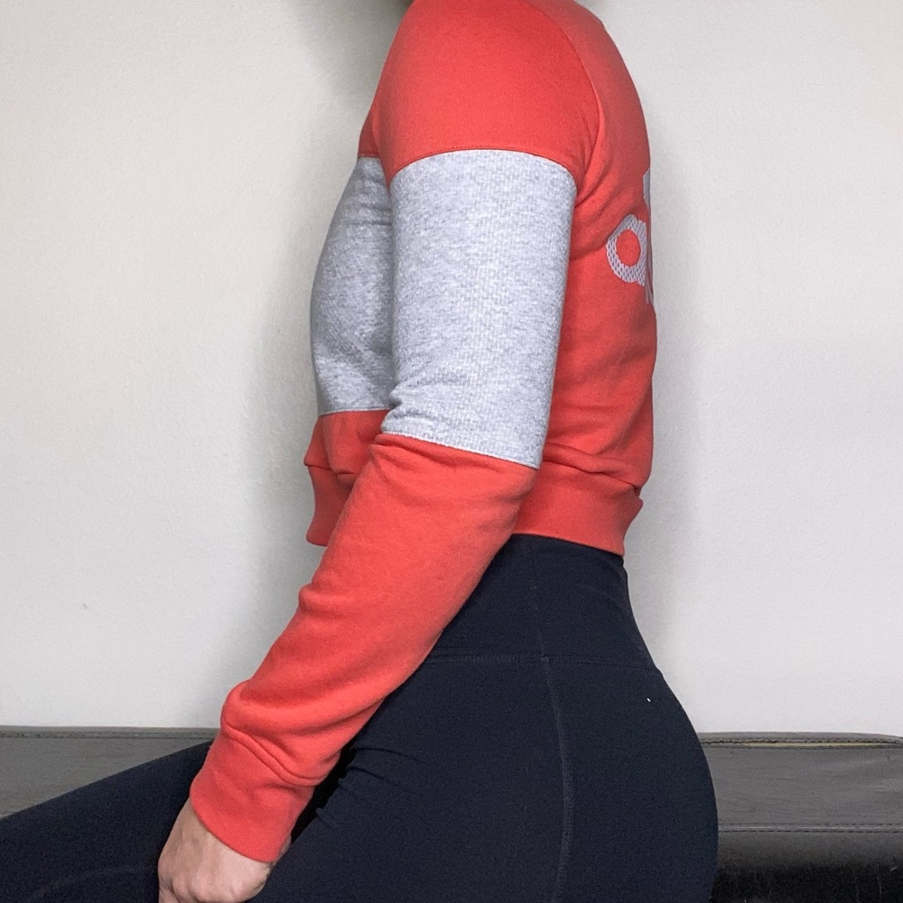 ADIDAS Crop Pullover - Picture 3 of 3